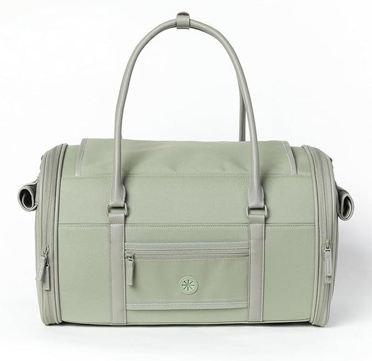 Soft-Sided Pet Carrier for Cats and Small Dogs – Stylish, Airline-Approved Travel Bag with Mesh Ventilation, Collapsible, Removable Pad and Safety Leash, Fits up to 16 lb