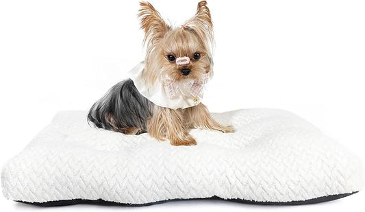 Dog Bed for Small Dogs Crate Washable 22 inch Dog Mats for Sleeping,Up to 15 lbs Soft and Fluffy White S